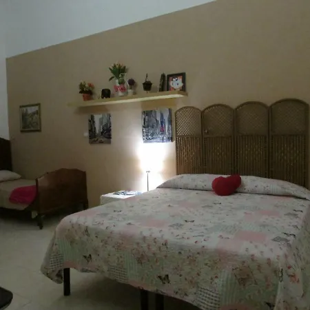 Mi Casa Es Tu Casa Guest house 2*